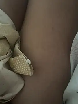 teubrinquedinho online show from February 8, 6:11 pm