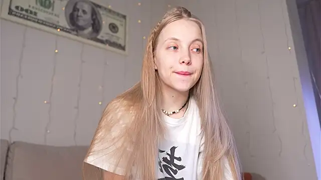 Appr0ved  online show from March 15, 4:42 pm