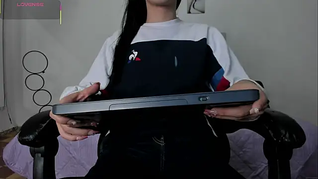 Isabella Moon9 online show from July 21, 11:22 am