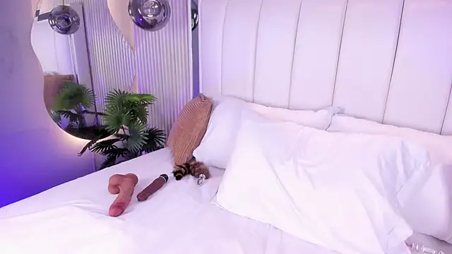 ViolettaColinss online show from May 26, 12:04 pm