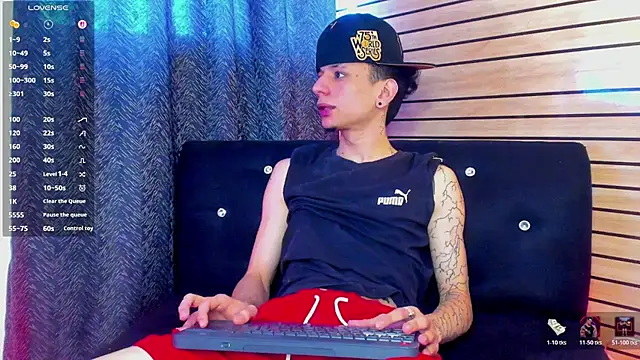 TheBatMansion online show from June 14, 9:04 pm