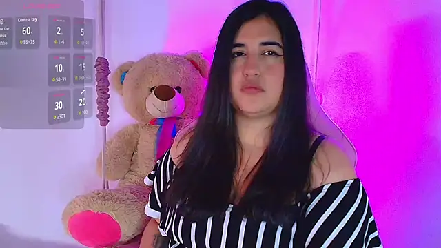 dani vemom online show from June 5, 7:53 pm