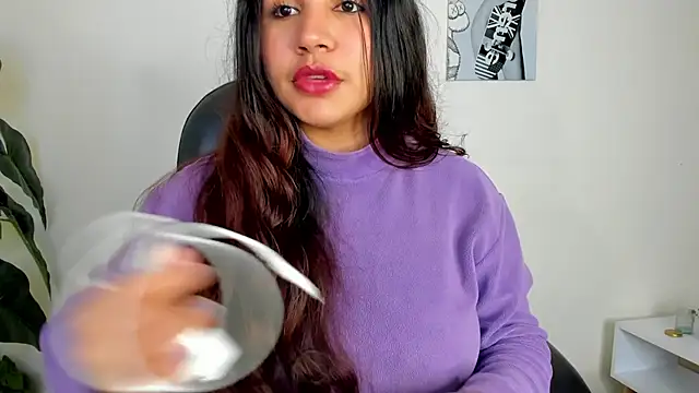 Victoria Rosee online show from February 4, 12:52 pm