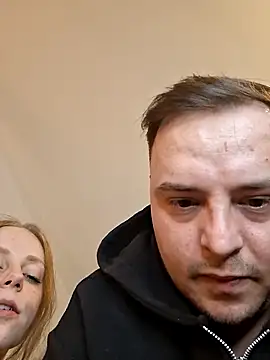 Larifari0406 online show from April 12, 9:28 pm