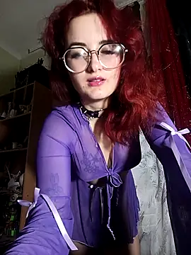 Persefoha online show from April 11, 9:07 pm