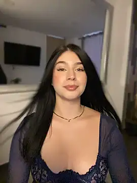  HannahFox  online show from July 10, 11:04 pm