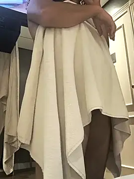 Dree4i20 online show from April 18, 1:24 pm