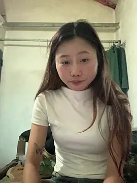 ngoccc-nga online show from February 13, 9:00 am