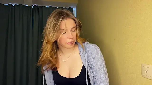 EarthaStinett online show from March 3, 11:49 am