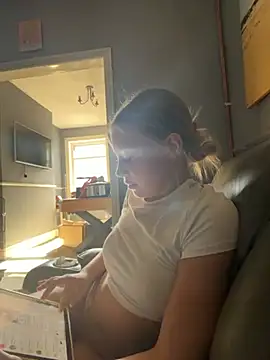 Paige love online show from July 13, 4:19 pm