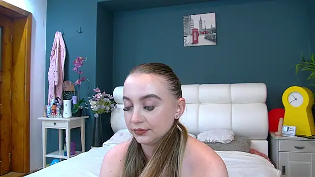 Angel-Kisss online show from March 30, 4:23 am