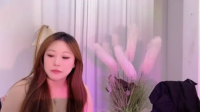 SM JIAJIA ZL online show from March 14, 9:05 pm