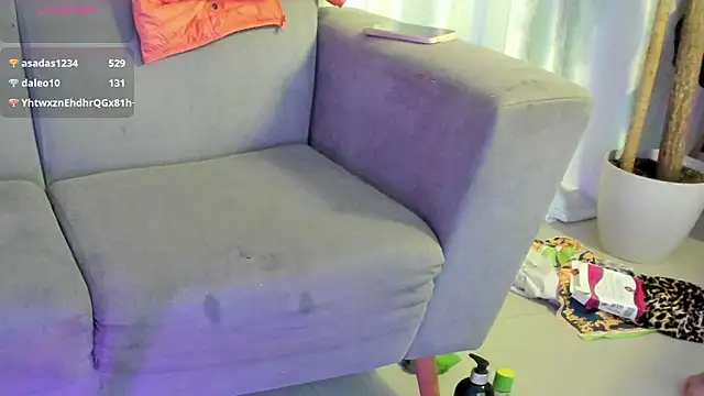 teresamature online show from April 16, 8:08 pm