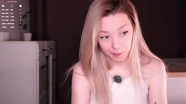 LeeryWonder online show from April 13, 1:40 am