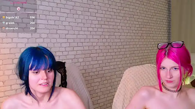 michelewild online show from April 18, 7:07 pm