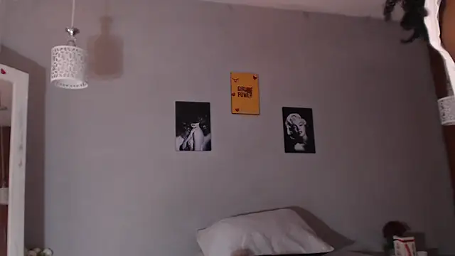 arianna rossi11 online show from April 6, 12:39 pm