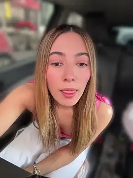kloe  t18 online show from June 24, 5:56 pm