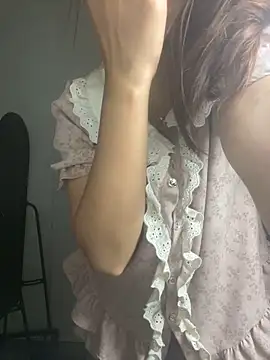 Mary 006 online show from May 15, 7:49 pm