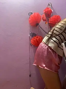 Mary 006 online show from May 10, 9:55 am