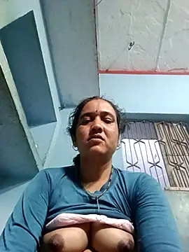 Gudid209896 online show from April 23, 11:50 am