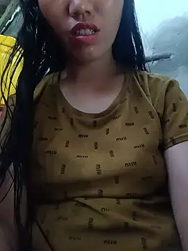 hot-luna- online show from June 8, 1:28 am