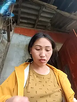 hot-luna- online show from March 21, 8:19 am