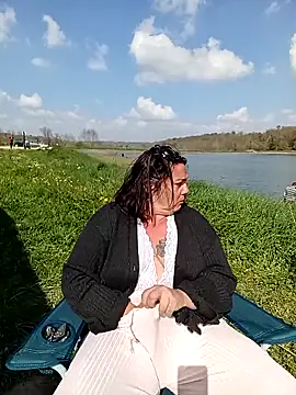 pulpeuse64 online show from March 22, 1:17 pm