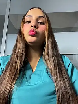 Noa Harper- online show from May 31, 7:59 pm