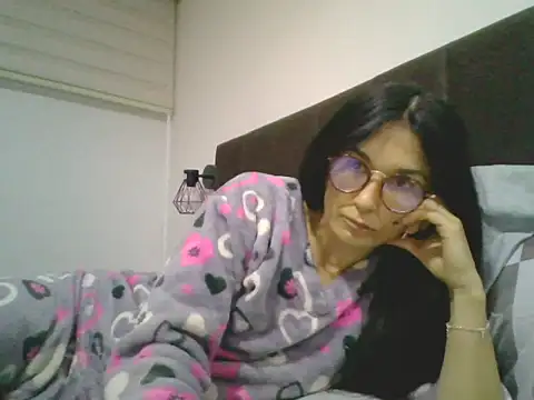 sweetsensations online show from April 8, 11:07 pm