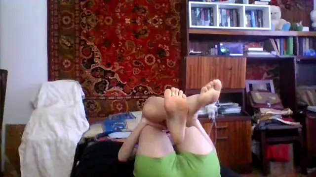 NickiKisinger online show from March 18, 5:12 am