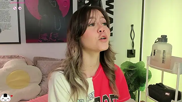 Hey lucy   online show from March 25, 11:24 am