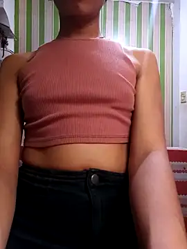 WildJennifercum online show from March 8, 9:02 am