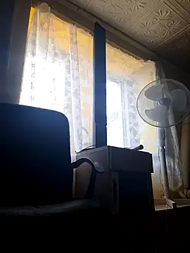 elizabetandgreg online show from July 27, 11:29 am