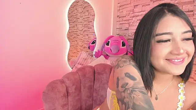 Elarossie online show from April 30, 8:57 pm