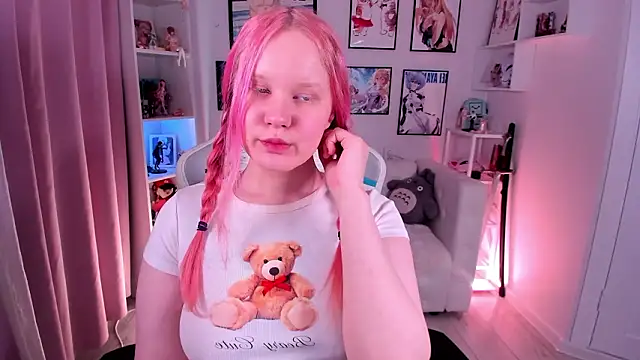 AnnieVibe online show from March 5, 5:53 pm