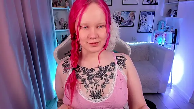 AnnieVibe online show from May 29, 5:33 pm