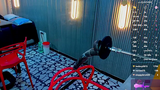 nazly bigass online show from April 17, 9:50 pm