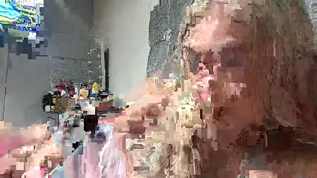 kirstiex online show from March 18, 8:47 pm