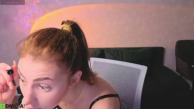 Rita Flux online show from March 25, 2:50 am