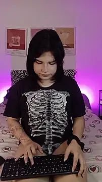 Daniellesins1 online show from March 7, 5:47 am