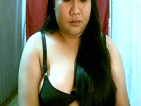 strip berry online show from February 19, 1:43 pm