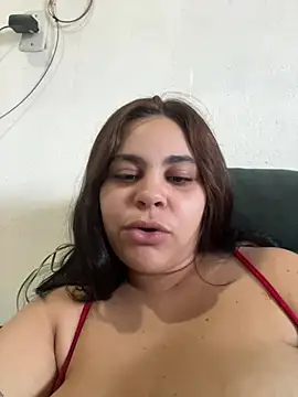 Adriputinha online show from July 5, 7:30 pm