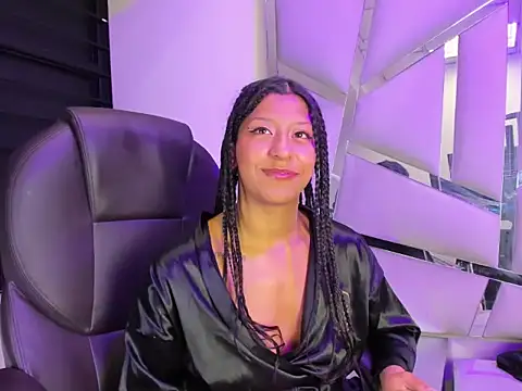 Vaneline2 online show from March 8, 2:04 am