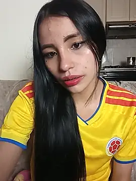 Chloe Miller 2 online show from July 19, 3:31 am