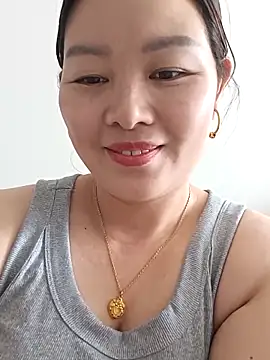 Jennie dogy online show from April 6, 2:33 am