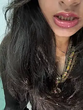 godessoflust online show from April 2, 10:13 am