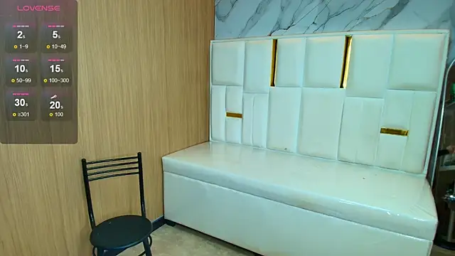 rox luxury tf online show from March 20, 1:49 pm