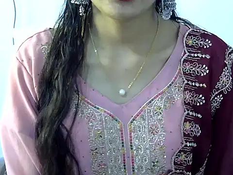 Mehaak  online show from March 24, 6:30 am