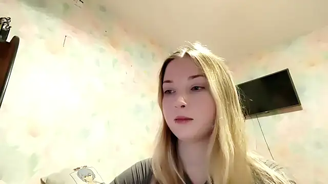 TiaBIanks online show from March 10, 10:08 am