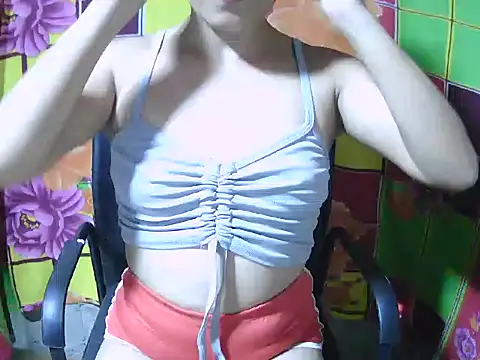 SweetHotBabe18 online show from May 30, 6:00 am